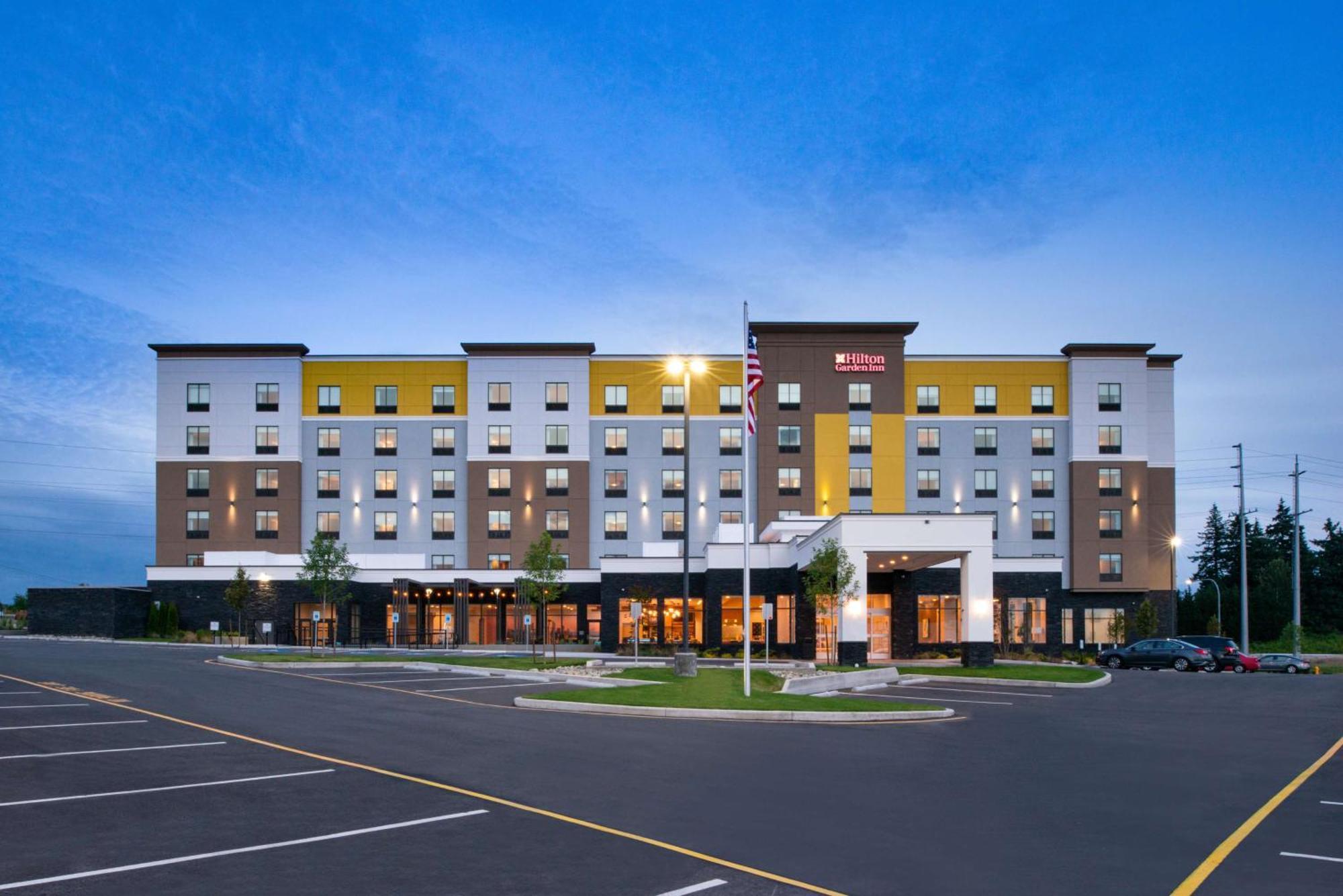 Hilton Garden Inn Seattle Lynnwood, Wa Exterior photo